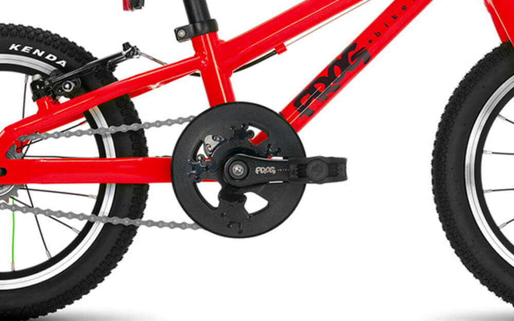 Frog-40-Red-Bike-Detail