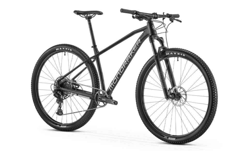 Mondraker-Chrono-Bike-2022-Black-Silver-Angle